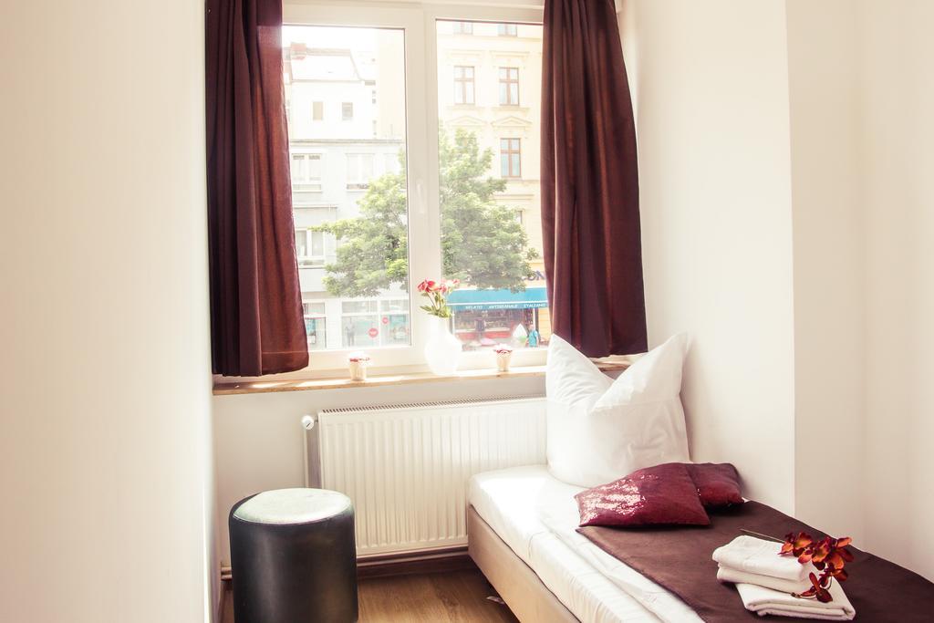 Berlin City Guesthouse Room photo